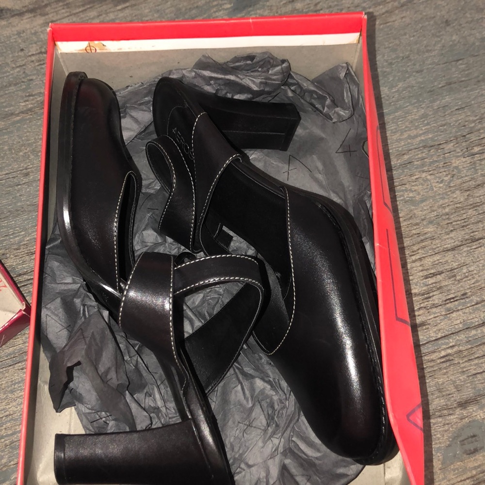 Brand New Aerosoles Shoe